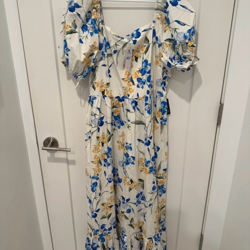 -Express Floral Puff Sleeve Dress NEW